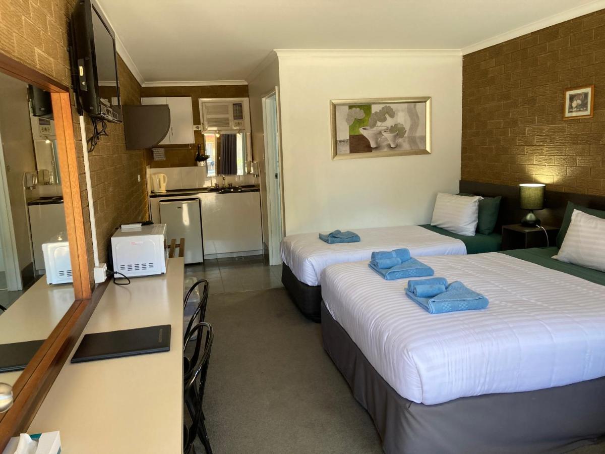 Camellia Motel Narrandera Exteriér fotografie