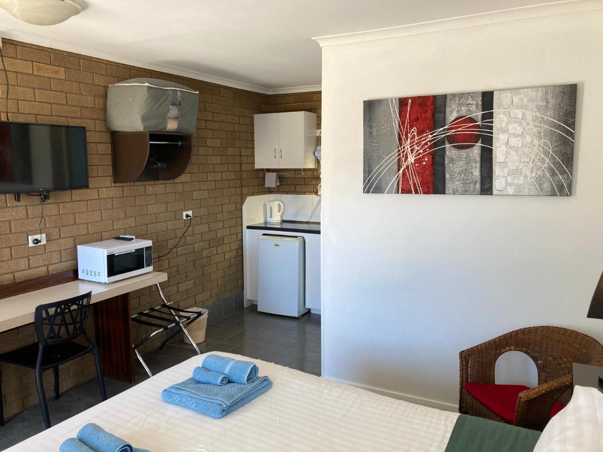 Camellia Motel Narrandera Exteriér fotografie